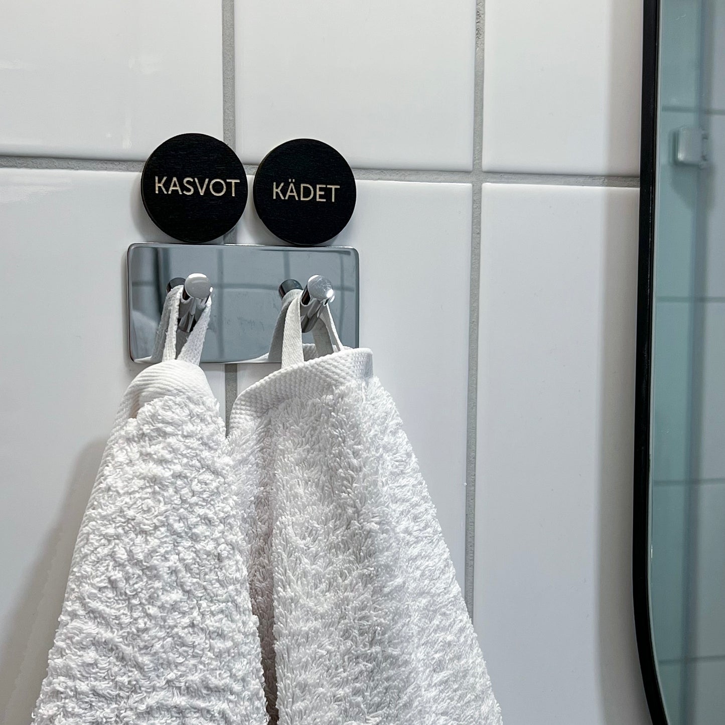 Personalized Bathroom Wooden Towel Sign: Custom Engraved Birch Plywood from Finland | Small Round Towel Identifier | Name Engraving